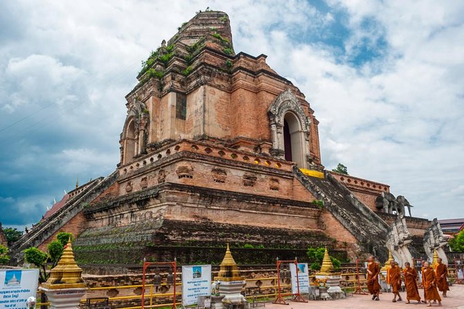 Chiang Mai Temples & City - Wat Chedi Luang Varavihara: Massive Chedi Dominating the Area