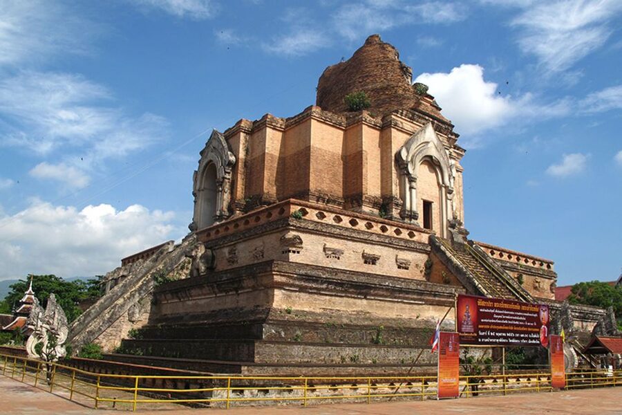 Chiang Mai: Temples & Culture Tour - Wat Phra Singh: the revered Buddha images and Phra Buddha Sihing