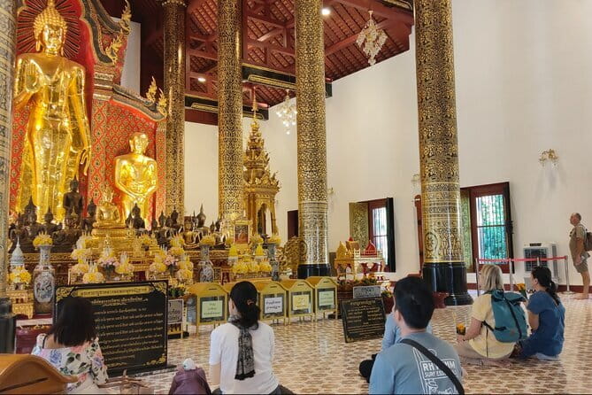 Chiang Mai Temples & Old City Hidden Gems Small Group Tour 2 Hrs - Stop 2: Three Kings Monument and the Founding Myth That Shapes the City