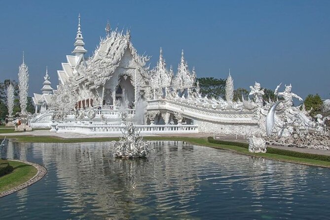 Chiang Mai to Chiang Rai White, Blue, Red Temples Long Neck Tour - 12 Hours From Chiang Mai: How This Day Trip Actually Runs