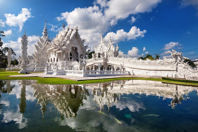 Chiang Mai to White & Blue Temple, Black Museum & Golden Triangle - Blue Temple (Wat Rong Seur Ten): time for color, details, and photos