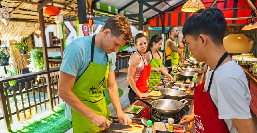 Chiang Mai: Traditional Thai-Akha Cooking Class& Market Tour - Cooking With Akha Roots in Chiang Mai, Not Just Another Thai Class