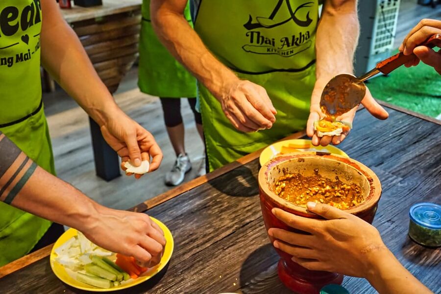 Chiang Mai: Traditional Thai-Akha Cooking Class& Market Tour - Ingredients, Freshness, and Sustainability: What You Actually Learn