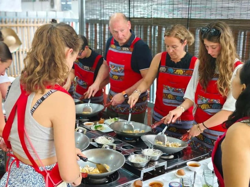 Chiang Mai: Traditional Thai Cooking Class with Market Tour - Curry paste from scratch, the skill that makes Thai cooking click