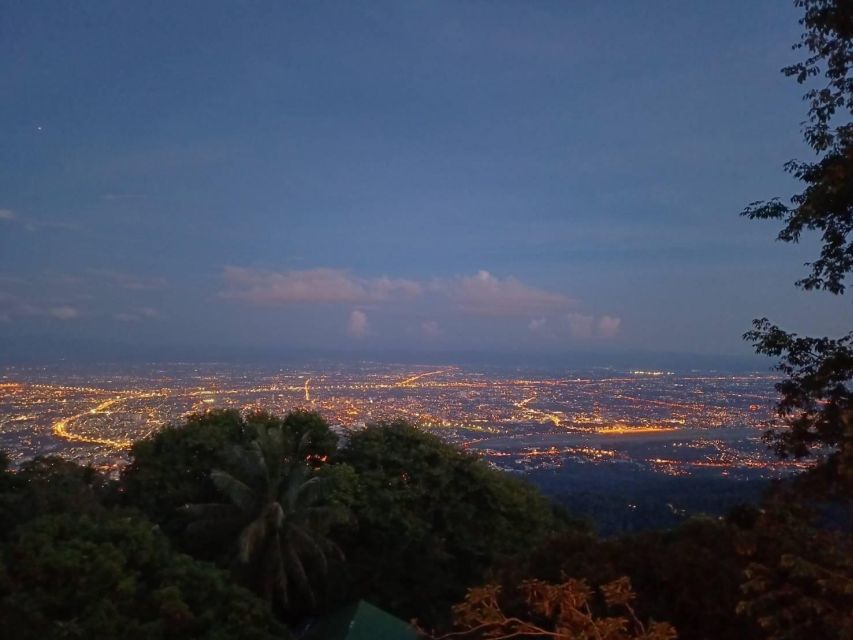 Chiang Mai: Wat Pha Lat & Wat Phra That Doi Suthep Tour - Wat Phra That Doi Suthep: 306 Steps, Then the Gold Pagoda Glow