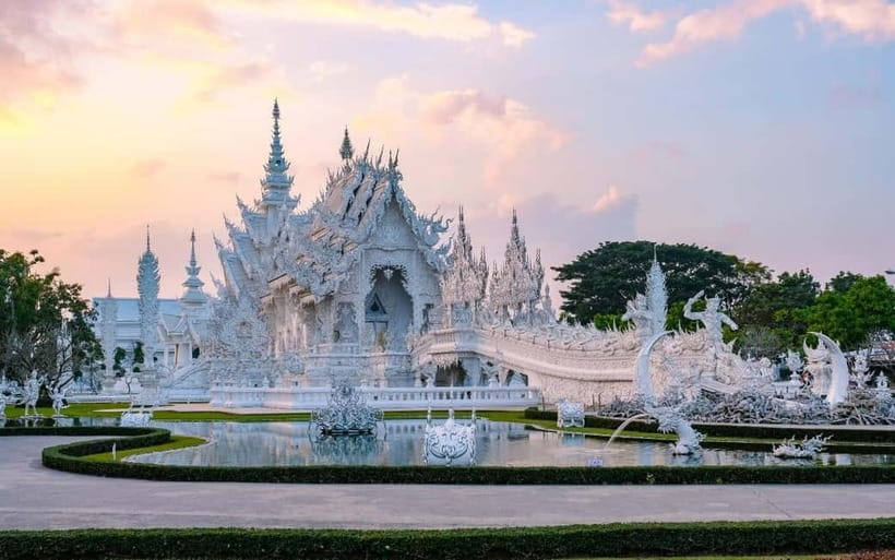 Chiang Mai: White and Blue Temples and Lalita Cafe - Mae Kachan Hot Spring, a Quick Break Before the Countryside