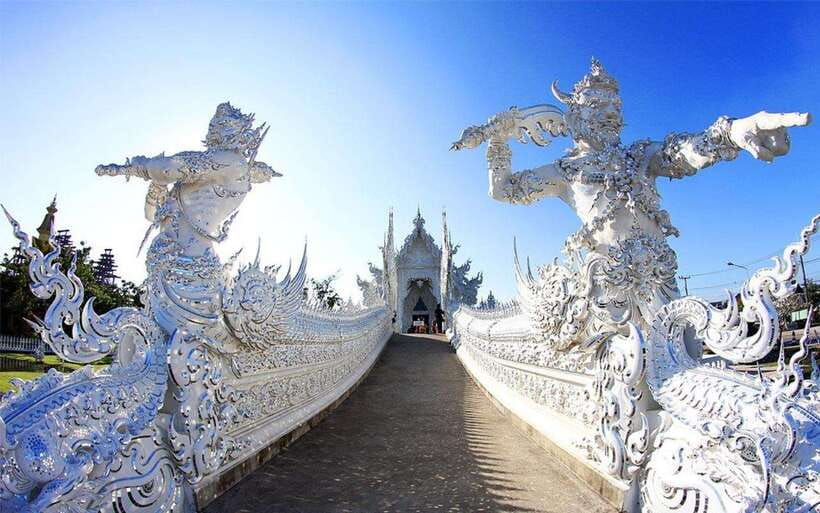 Chiang Mai: White, Blue & Big Buddha Temples in Chiang Rai - Pickup, Van Time, and What to Pack for 12 Hours