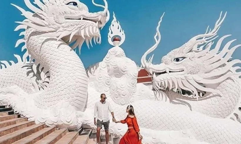 Chiang Mai: White Temple, Blue Temple, and Black House Tour - Baan Dam Museum, Thawan Duchanee’s Black House Museum