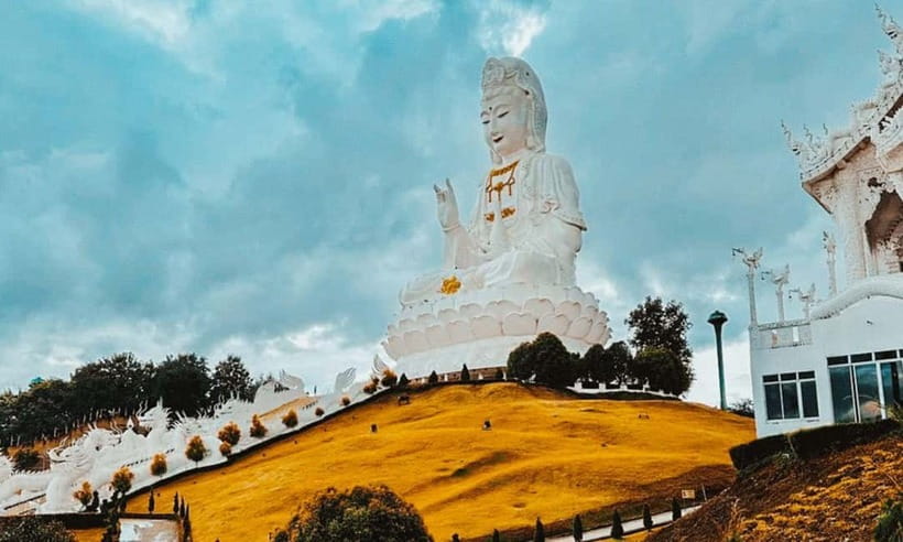 Chiang Mai: White Temple, Blue Temple, and Black House Tour - Who This Tour Fits, and Who Should Skip It