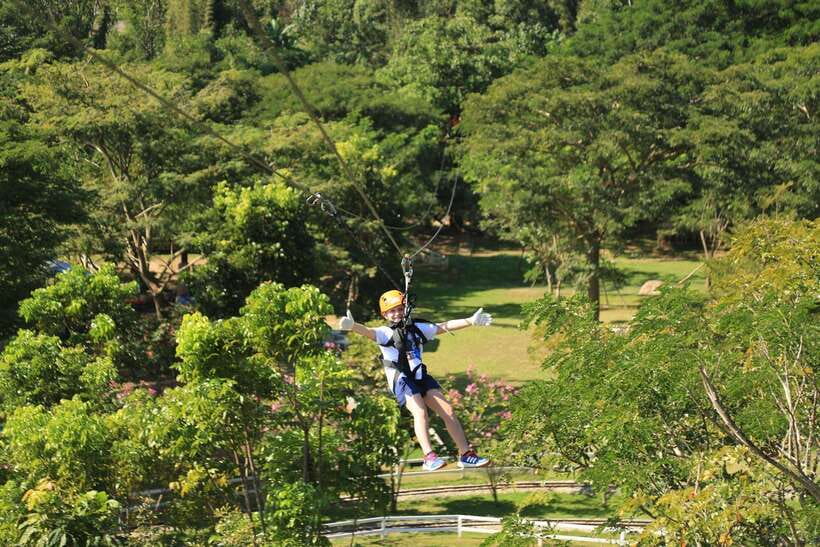 Chiang Mai: Zipline & High Rope Park with Lunch & Transfer - What to bring (and what to wear) in Chiang Mai heat
