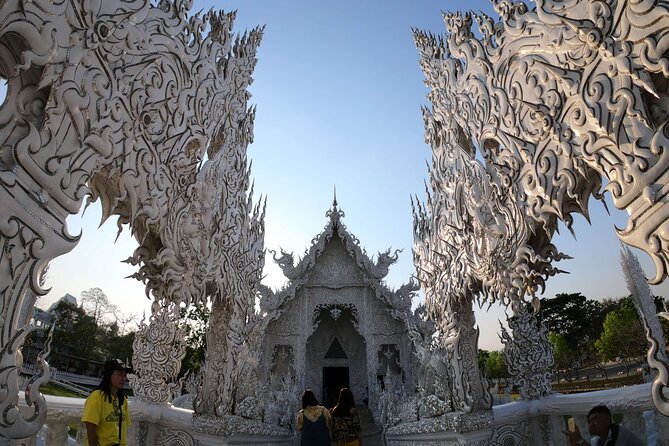 Chiang Rai and White Temple Private All-Inclusive Day-Tour - Mae Khachan Hot Springs: boil eggs, soak feet, and reset before temples