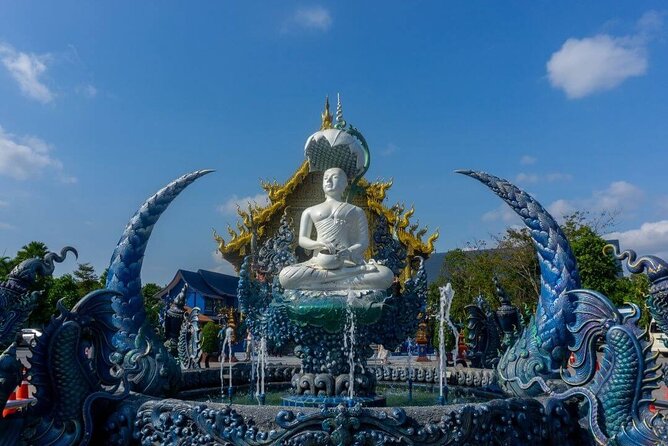 Chiang Rai and White Temple Private All-Inclusive Day-Tour - Blue Temple (Wat Rong Suea Ten): a shorter stop with strong photo payoff