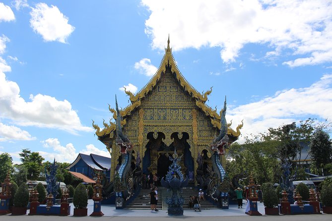Chiang Rai Day Tour from Chiang Mai: White Temple & More w/ Lunch - Wat Rong Khun White Temple: Your Best One-hour Photo Walk