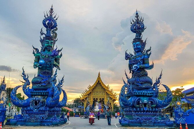 Chiang Rai Famed Temples and Golden Triangle Tour from Chiang Mai - Baan Dam, the Black House: Contemporary Art With a Dark Tone