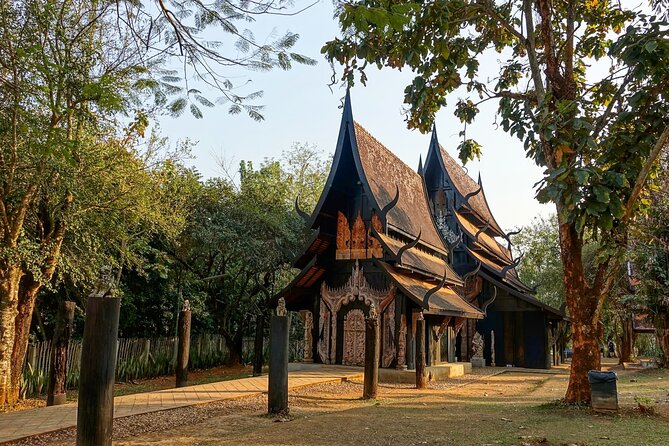 Chiang Rai Famed Temples and Golden Triangle Tour from Chiang Mai - Golden Triangle and the Mekong Boat Ride: Where Geography Becomes Real