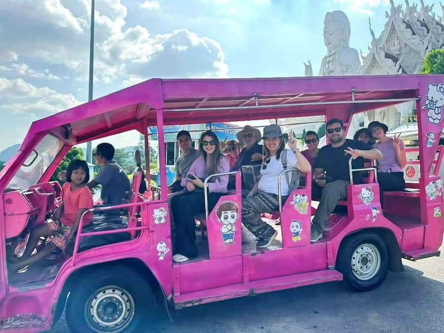 Chiang Rai IG Lalitta Cafe and White, Blue, Red Temples Tour - Long Neck Village option: what is included and what you can add