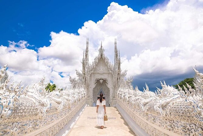 Chiang Rai Private Tour With Golden Triangle Option - Chiang Rai temple day: White Temple, Blue Temple, and Big Buddha