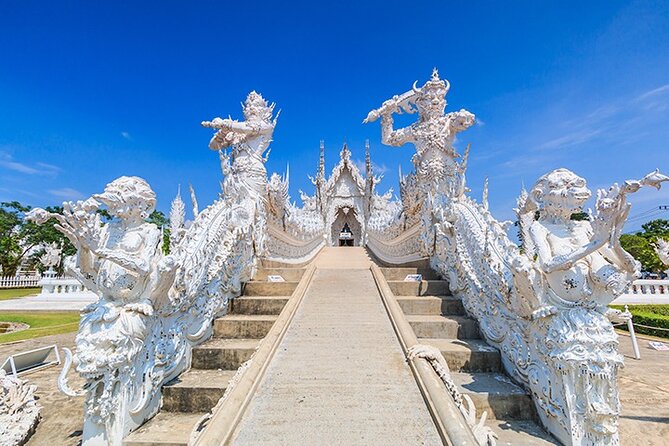 Chiang Rai Temples Private Tour from Chiang Mai - All Inclusive - Wat Rong Seur Ten (Blue Temple): royal color, modern interiors