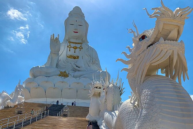 Chiang Rai Temples Private Tour from Chiang Mai - All Inclusive - Wat Huay Pla Kang: the 9-tier pagoda and the 78-meter Guan Yin