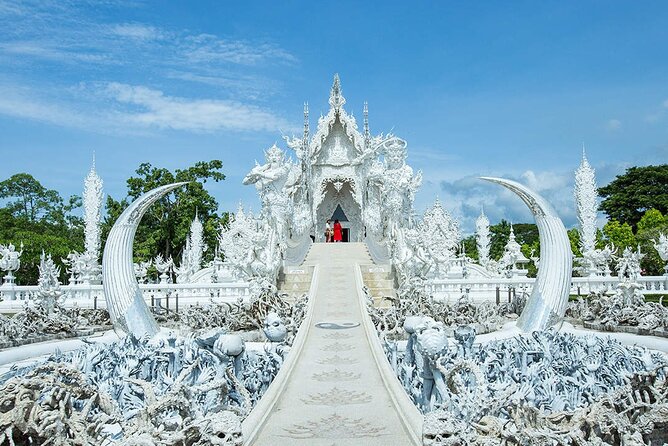 Chiang Rai Tour: Hot Spring,White Temple, Golden Triangle, Yao - Optional boat ride and optional Laos border time, cost and timing