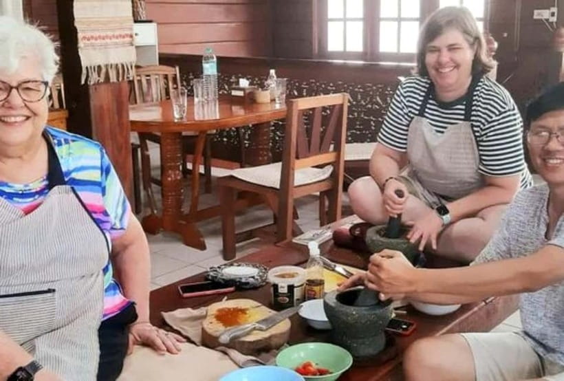 Chiangmai: Cooking Class by Chef only 4 people Market visit - Cooking time: your own station, your own dishes, real guidance