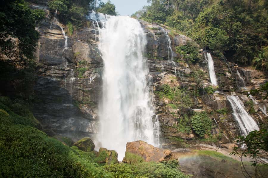 ChiangMai: Doi Inthanon Summit, Waterfalls & Hill Tribe Tour - Private road trip to Doi Inthanon: what you really buy