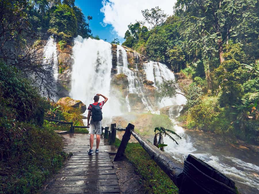 ChiangMai: Doi Inthanon Summit, Waterfalls & Hill Tribe Tour - Angka Nature Trail boardwalk: misty cloud forest without the workout