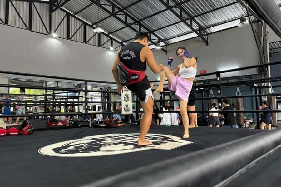Chiangmai : Muay Thai Training academy - Pad Work, Drills, and Sparring That Builds Confidence