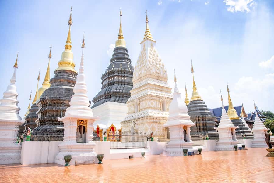 Chiangmai : Sticky waterfall & Land of angels & Wat ban den. - What to bring so the day feels easy