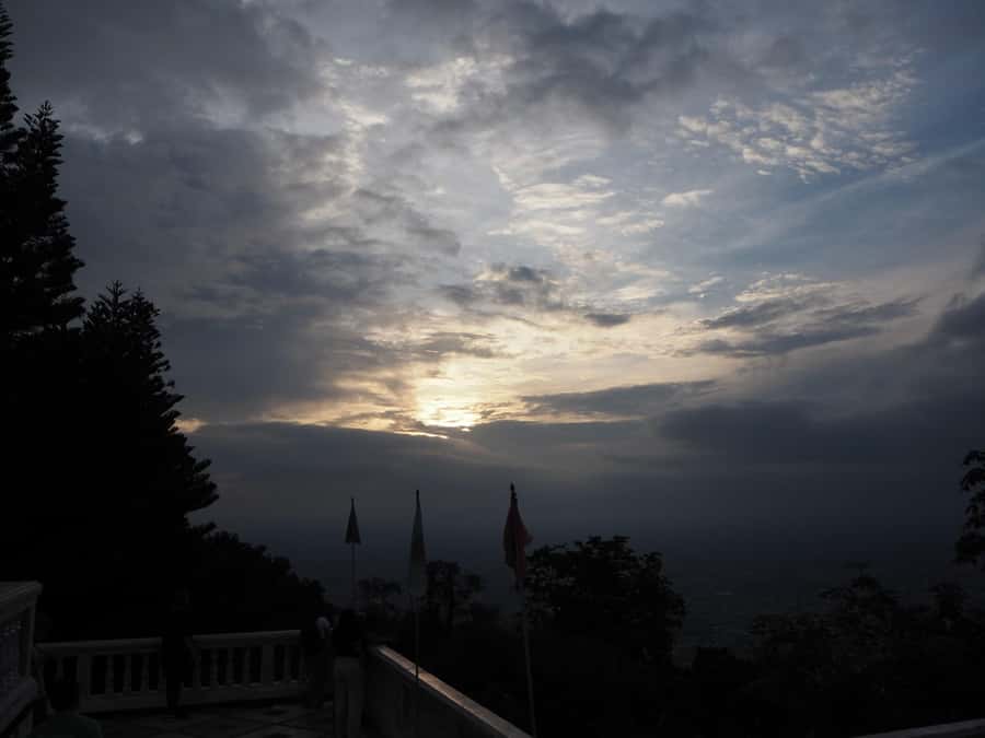 Chingmai Sunrise Hike & Cultural Traditions - Hmong Hill Tribe Village and Mountain Coffee Plateau Breakfast