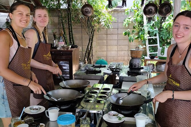 Cooking class in organic garden and local market tour ThaiCottage - What Makes This ThaiCottage Class Worth Your Time