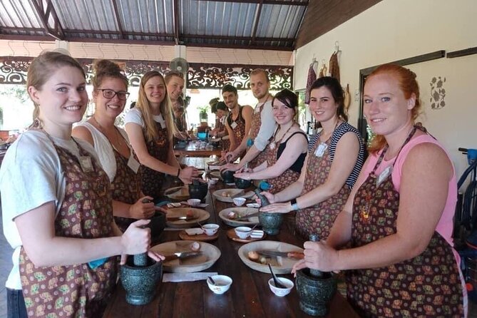 Cooking Evening Class Chiang Mai Visit Organic Garden and Market - Spice Level and Ingredient Prep: The Good and the Reality