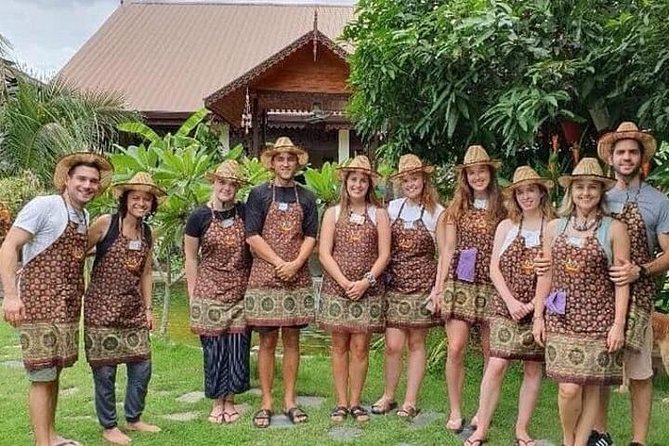 Cooking Evening Class Chiang Mai Visit Organic Garden and Market - Timing and Pickup: The Easy Part of Your Evening