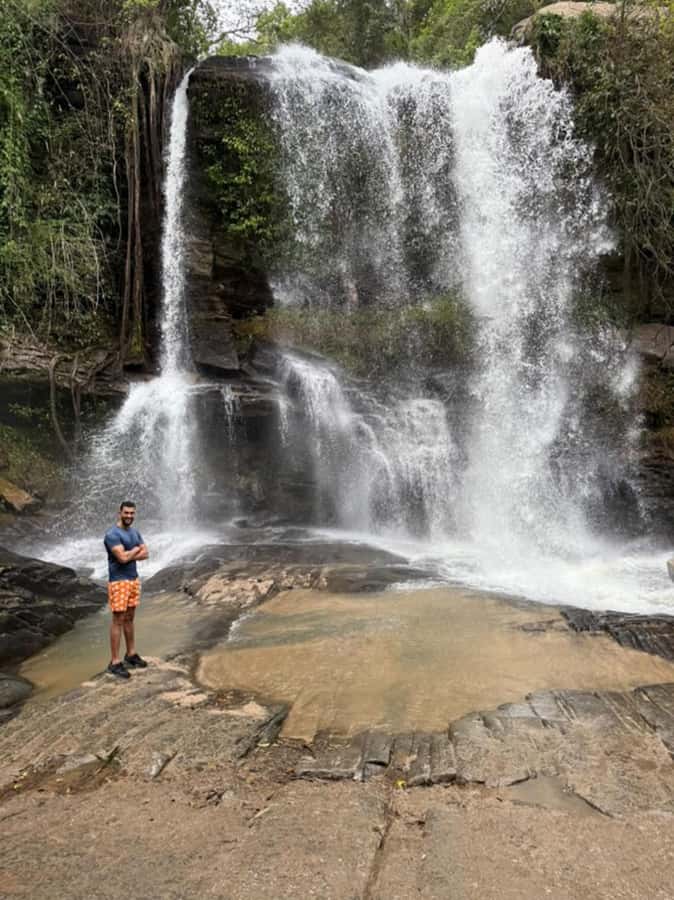 Day trip to Temple of Elephants. With guide small groups - Bamboo rafting on the river: your warm-up before the elephants