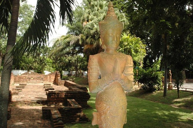 Discover Wiang Kum Kam Ancient City with Wat Chiang Man Visit - Horse-Drawn Carriage Ride: The Best Kind of Detour