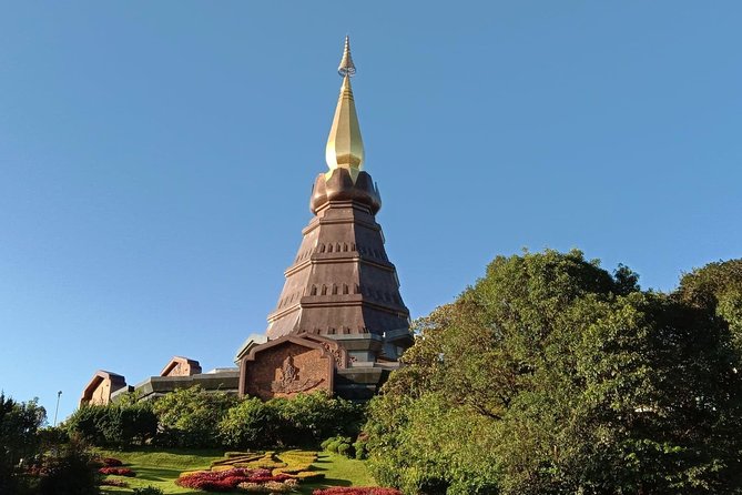 Doi Inthanon at afternoon and Hiking - Weather and practical tips so the views deliver
