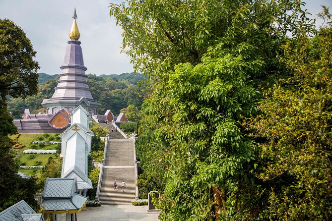 Doi Inthanon National Park Eco-Friendly Full Day Tour - Wachirathan Falls: the 80m waterfall moment