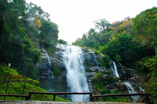 Doi Inthanon National Park with Nature Trail Trekking 1-Day Tour - Kew Mae Pan Nature Trail or Pha Dok Seaw Trek: The Real Walk