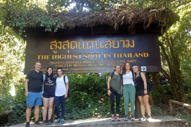 Doi Inthanon Private Tour with Trek & Lunch from Chiang Mai - Twin Pagodas At Thailand’s Highest Point: A Calm Break In The Day