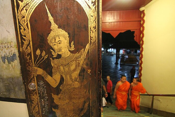 Doi Suthep and Wat Umong Night Tour From Chiang Mai - The guide makes it click, especially for temple meaning