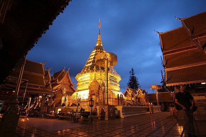 Doi Suthep and Wat Umong Night Tour From Chiang Mai - What to expect in real life: pace, comfort, and photo strategy