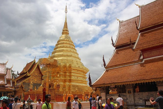 DON'T miss It ! Doi suthep temple+ Hmong village - Morning Pickup and the Real Rhythm of a 4-Hour Tour