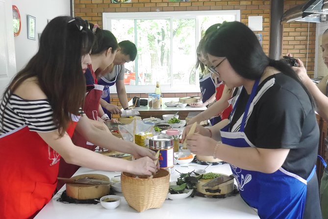 Evening Cooking Class - The 40-Page Recipe PDF: Your Thai Cooking Plan for After Chiang Mai
