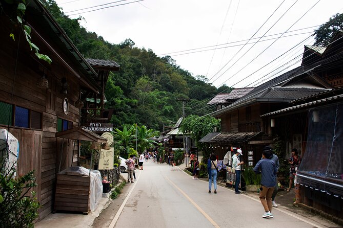 Explore Mae Kampong Village from Chiang Mai City - Mae Kampong Village: wooden lanes, flowered houses, and how to spend your 3 hours well