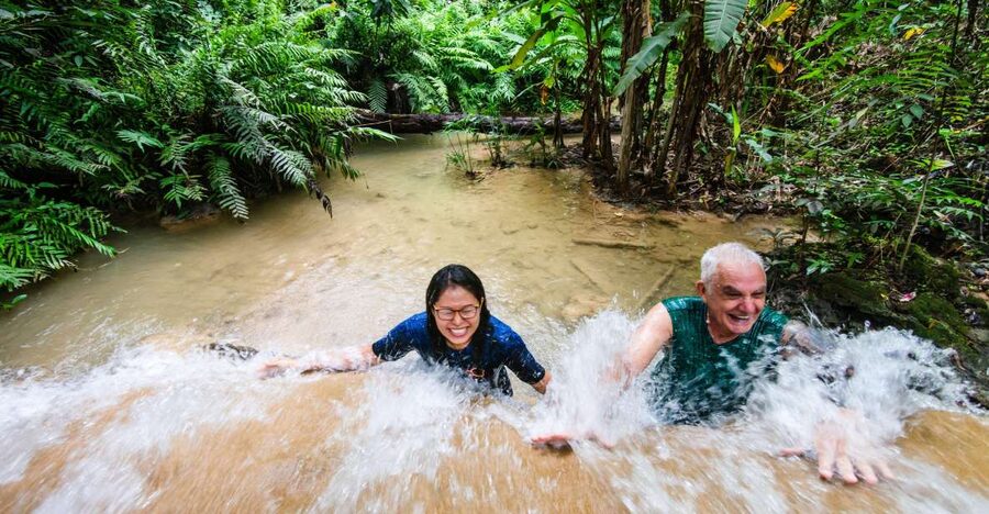 Explore Sri Sangwan Waterfall and Giant Cave I Chiang Mai - Hoklhong Cafe Drink Break: A Simple Reset During Sightseeing