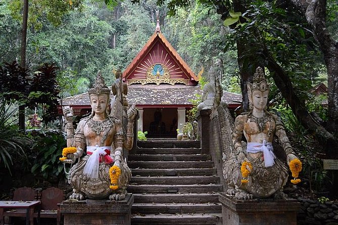 Follow monks trails Hiking & Alms Offering Doi suthep - Wat Palad breakfast stop for classic Chiang Mai flavors