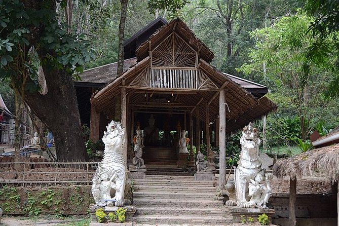 Follow monks trails Hiking & Alms Offering Doi suthep - Optional Home Industries stop for Thai silk, silver, and celadon