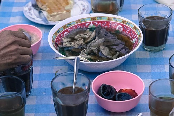 Fresh Local Market Tour - Food tour in Chiang Mai - Why This Chiang Mai Market Tour Feels Local (Not Tourist-Food Duty)