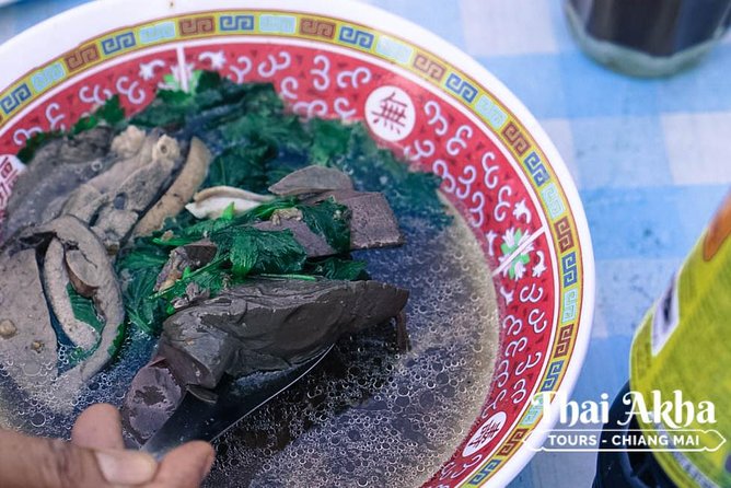 Fresh Local Market Tour - Food tour in Chiang Mai - Bumrung Buri Market: Where You Learn to Order Like a Local