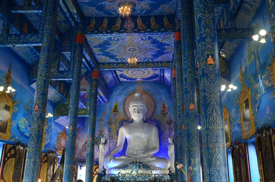 From Chiang Mai: Chiang Rai One Day Private Tour - Entrance Fees, English Guide, and Private Transport: Where the $160 Goes